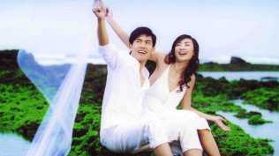 2026第308重发 唯美大气简洁结婚首映礼《我们结婚了》